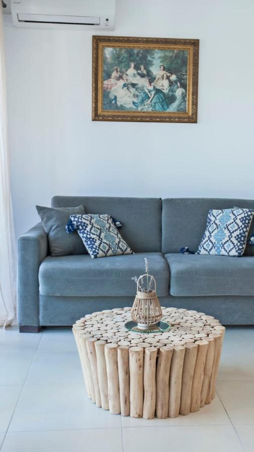 appartement de vacances Fiora à Calvi à 300m de la plage et du port Extérieur photo
